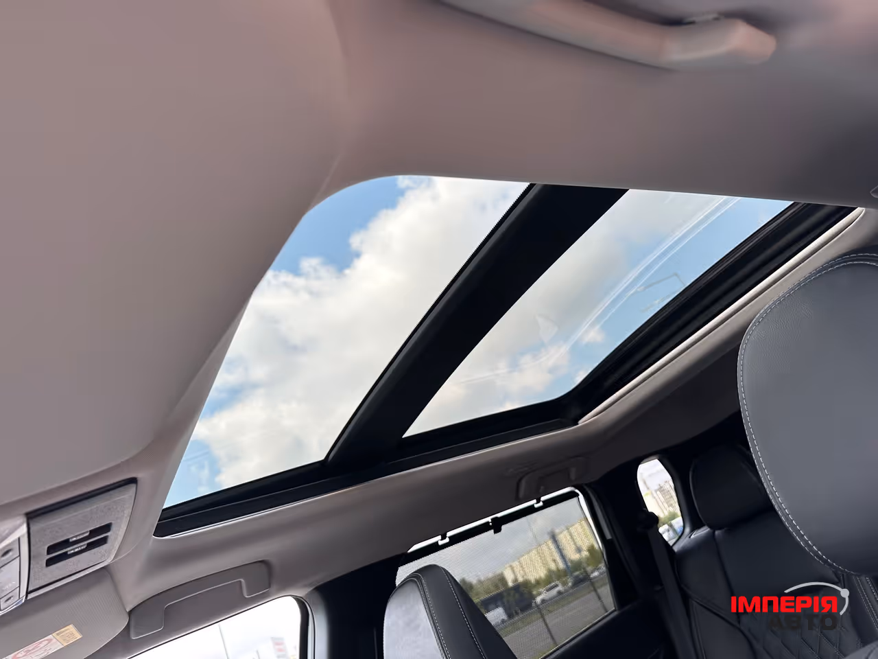 Mitsubishi Outlander - фото 28