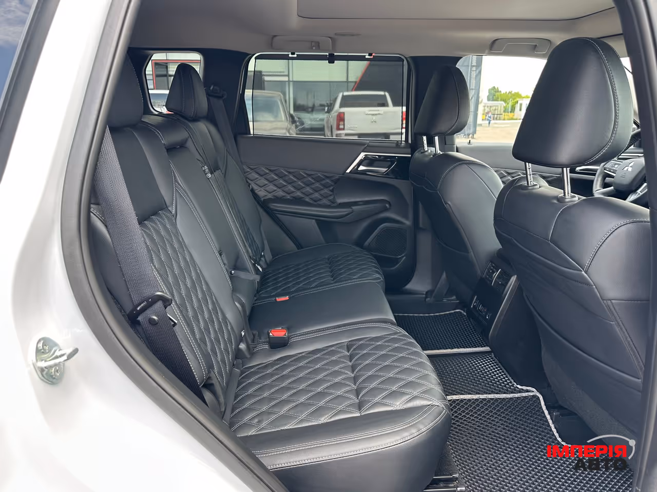 Mitsubishi Outlander - фото 33