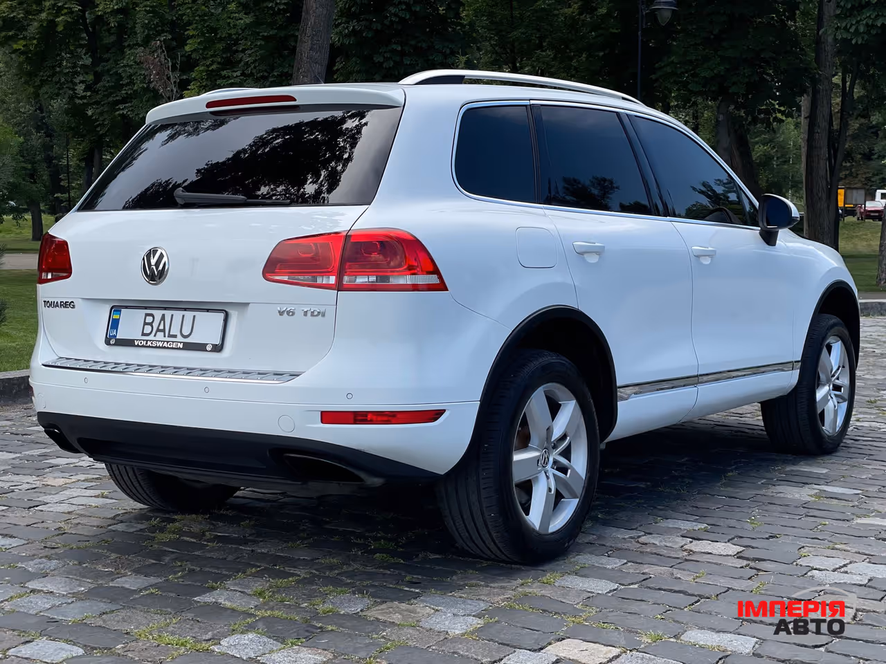 Volkswagen Touareg - фото 5