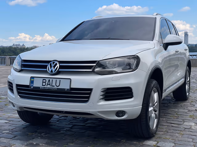 Volkswagen Touareg - зображення 1