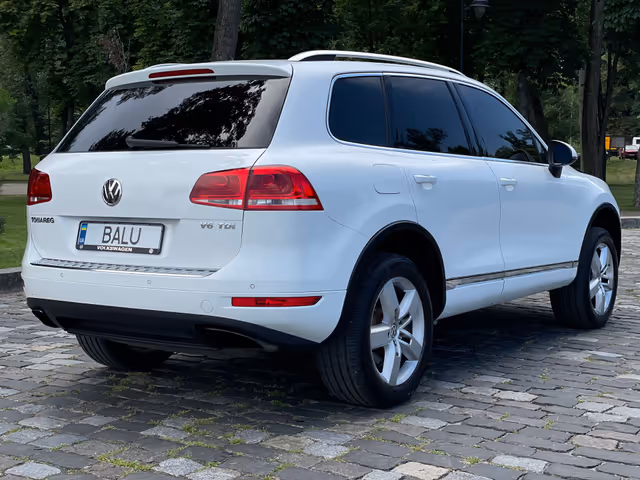 Volkswagen Touareg - зображення 5