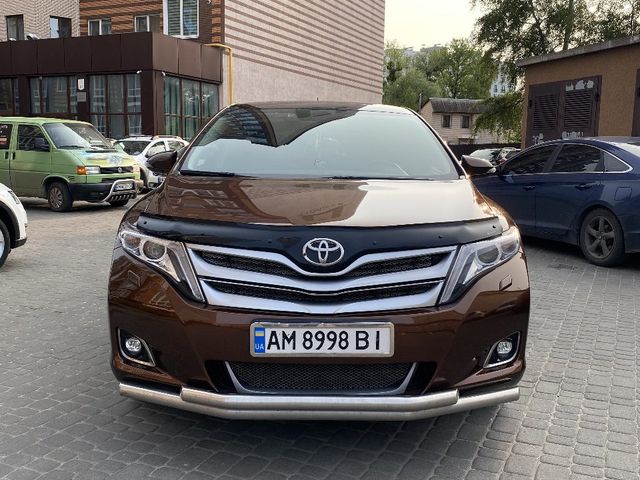 Toyota Venza - фото 2