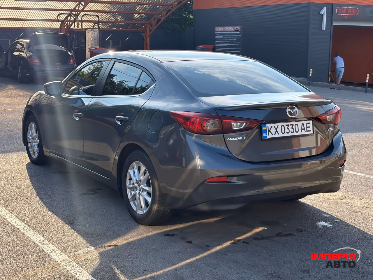 Mazda 3 - фото 4