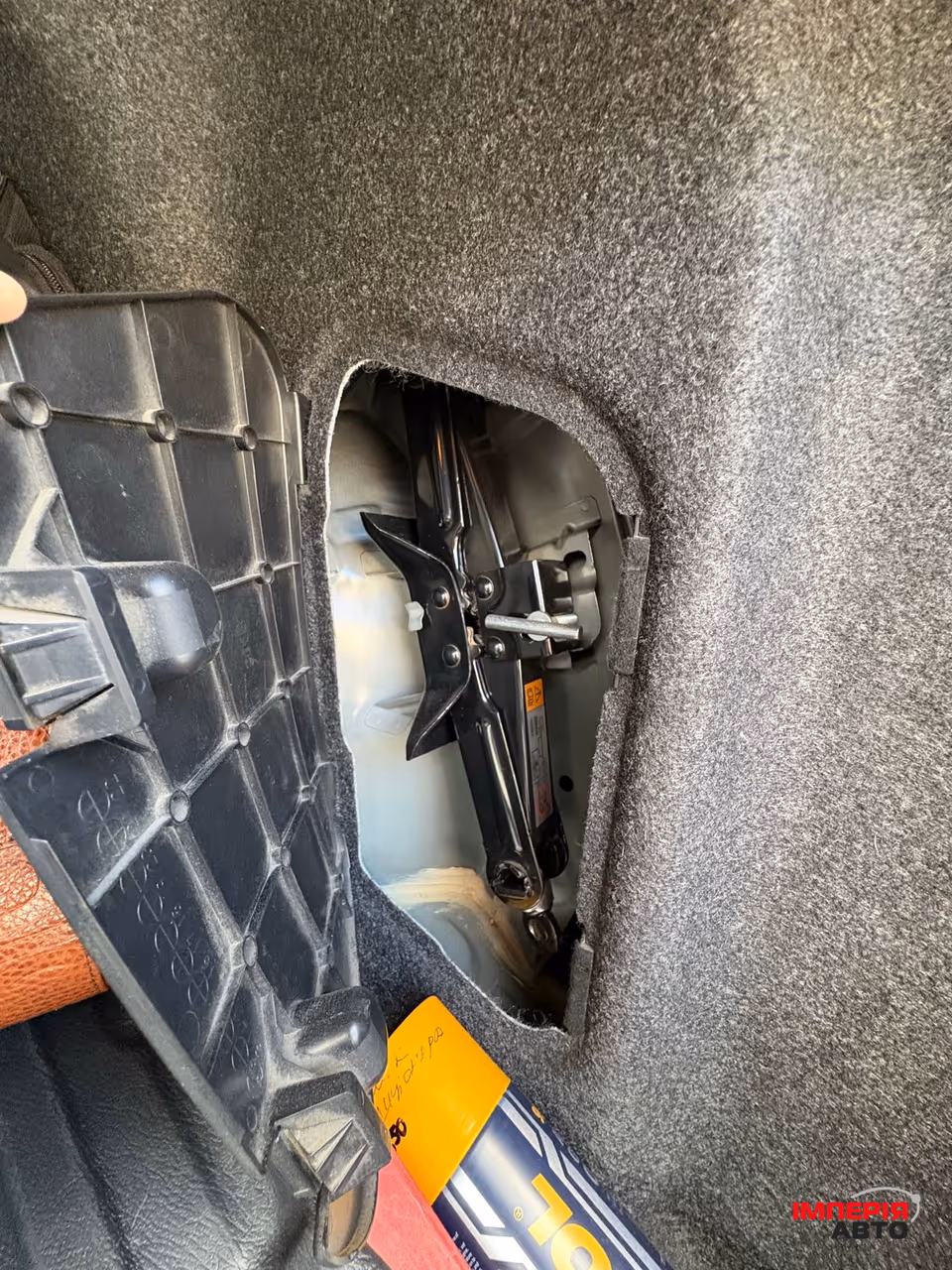 Mazda 3 - фото 18