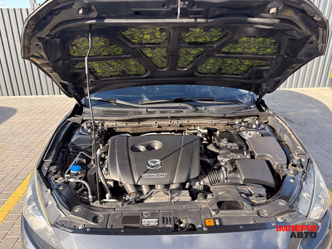 Mazda 3 - фото 16