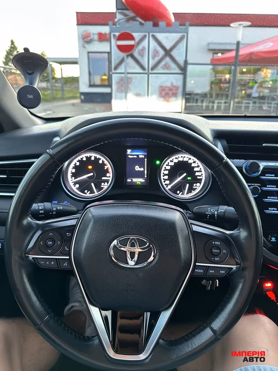 Toyota Camry - фото 7