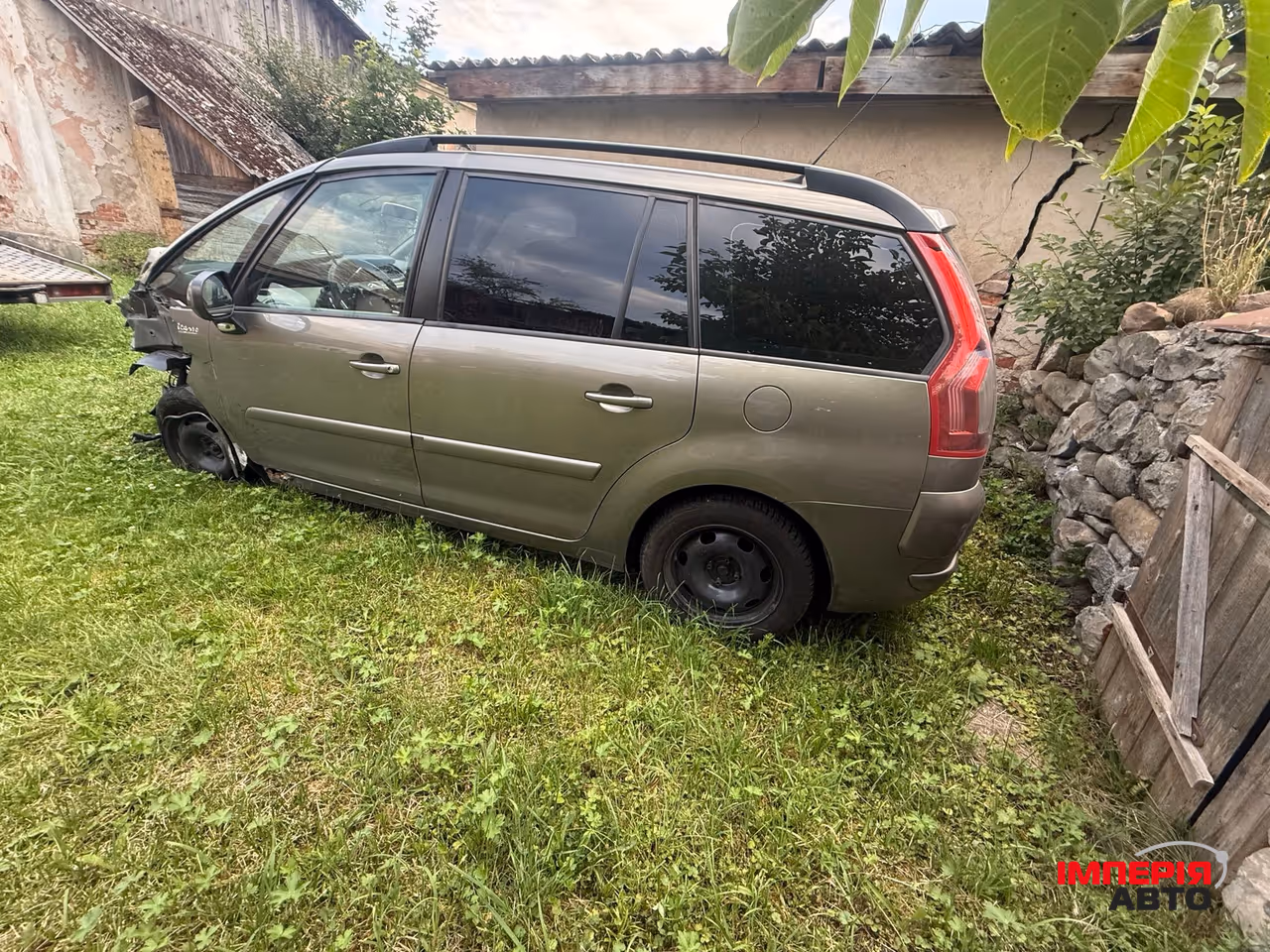 Citroen C4 Picasso - фото 1