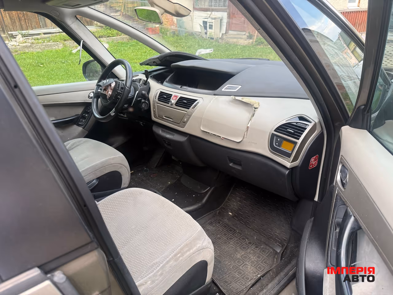 Citroen C4 Picasso - фото 3