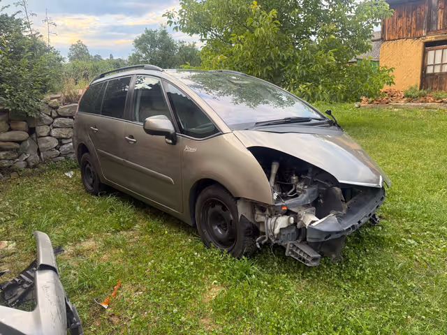 Citroen C4 Picasso - зображення 4