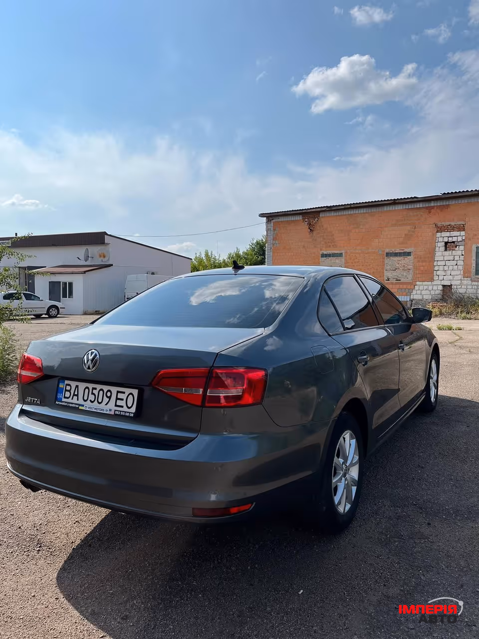 Volkswagen Jetta - фото 6