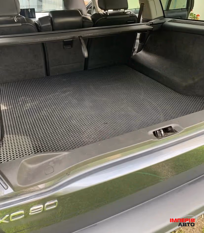 Volvo XC90 - фото 21