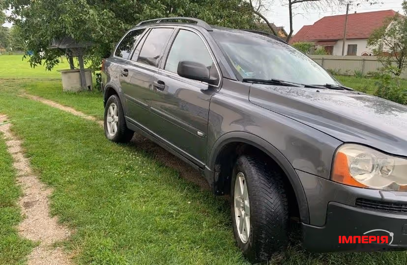 Volvo XC90 - фото 10