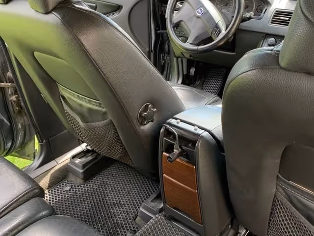 Volvo XC90 - зображення 4