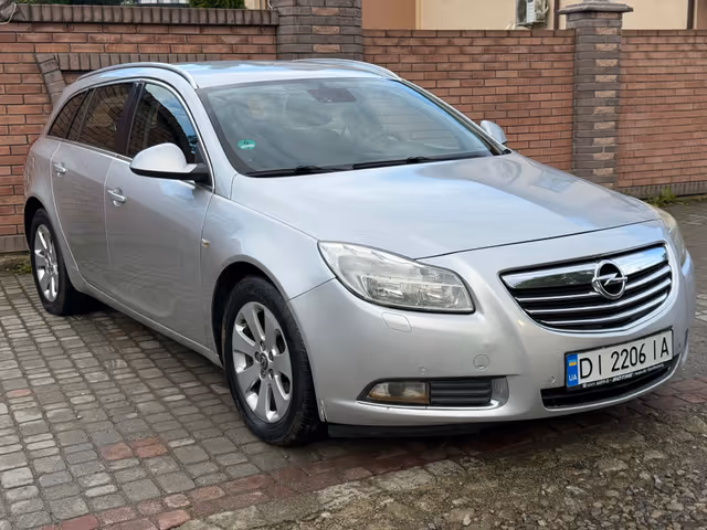 Opel Insignia - зображення 1