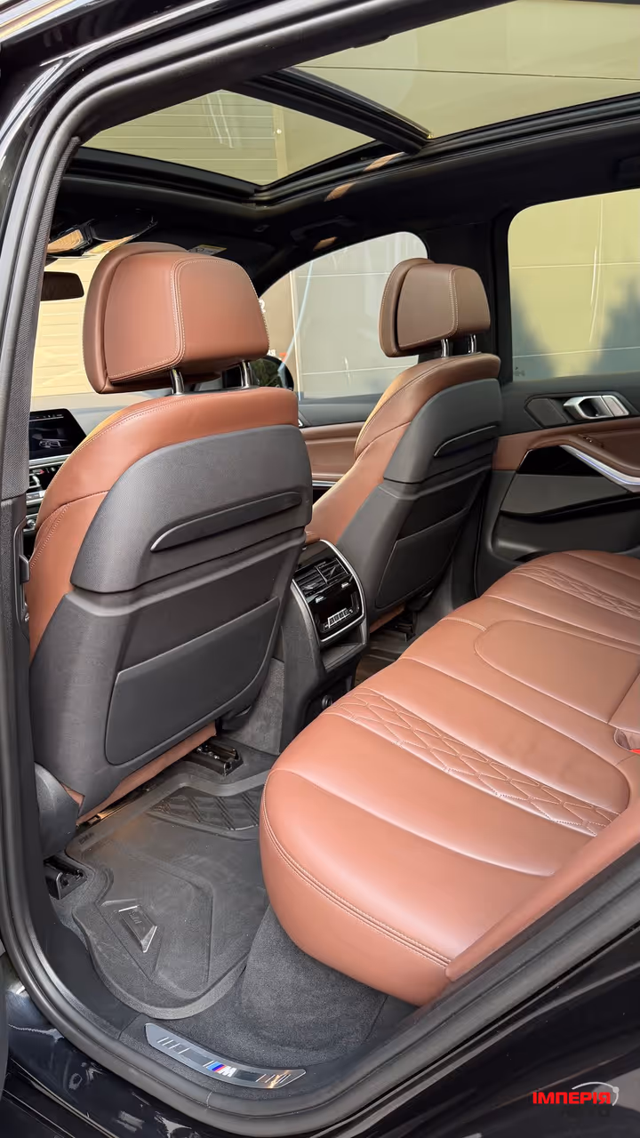BMW X5 - фото 10