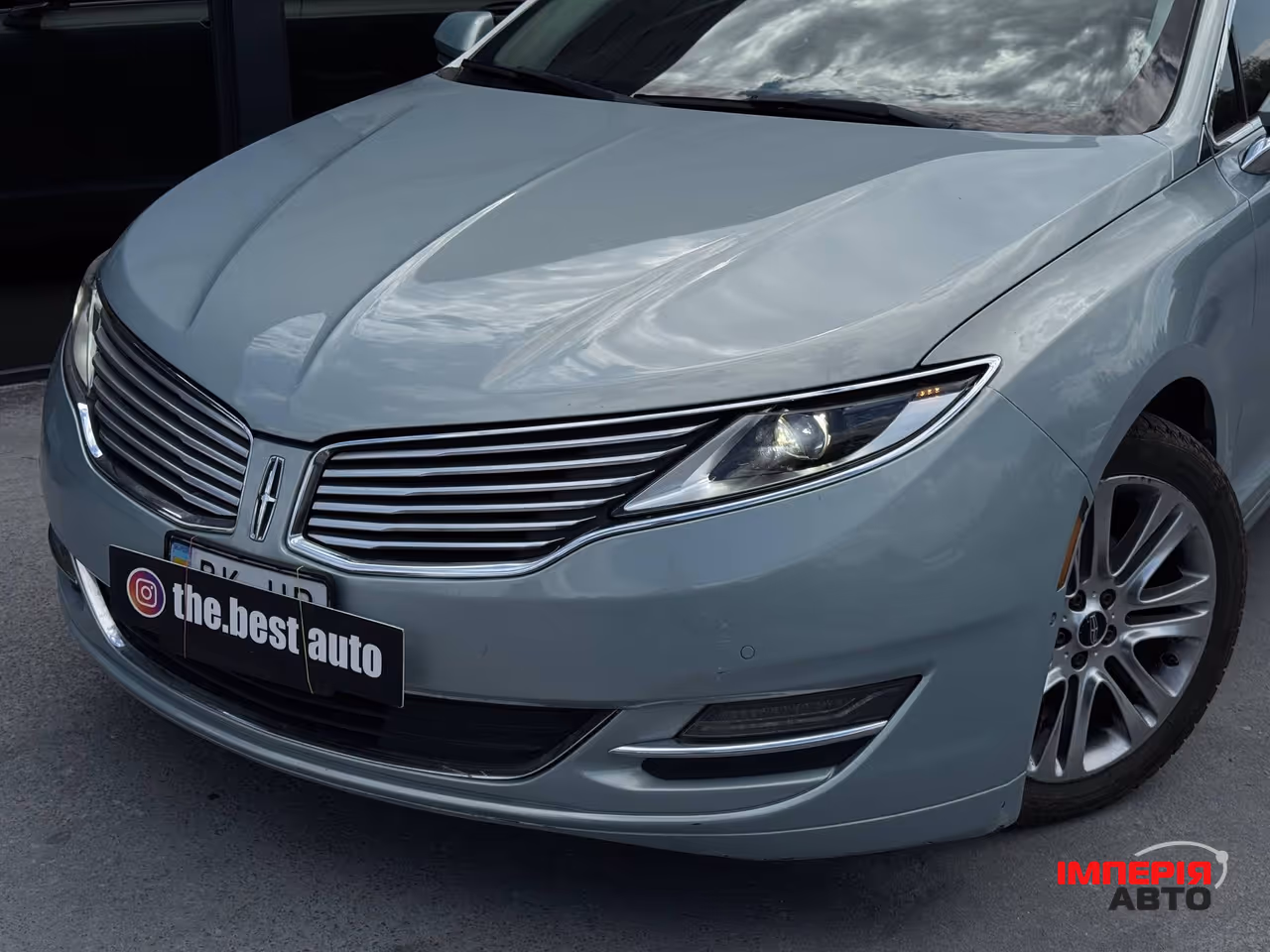Lincoln MKZ - фото 2
