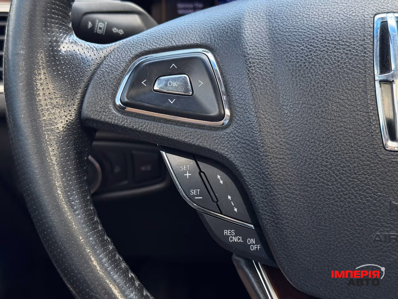 Lincoln MKZ - фото 38