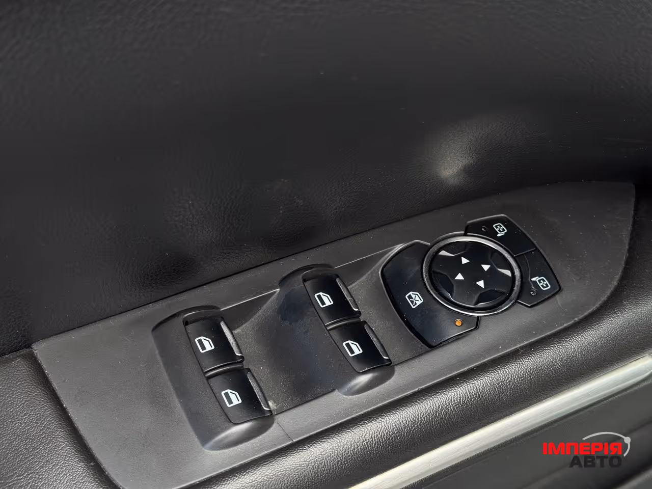 Lincoln MKZ - фото 25