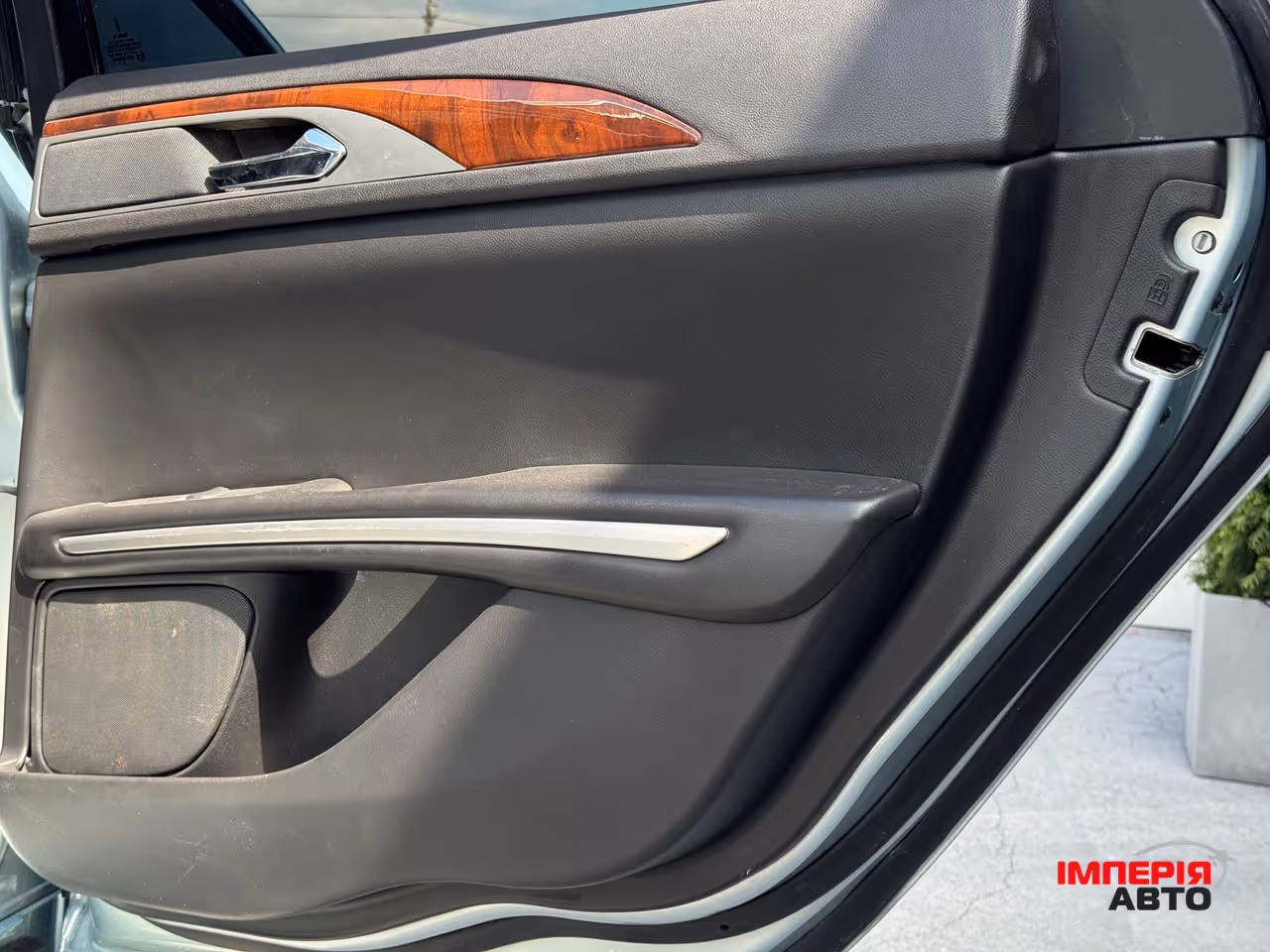 Lincoln MKZ - фото 56