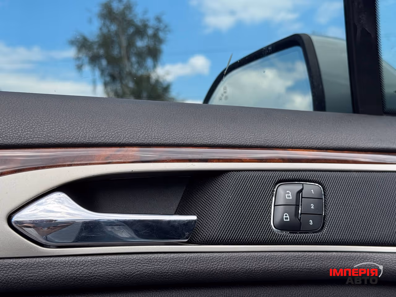 Lincoln MKZ - фото 26