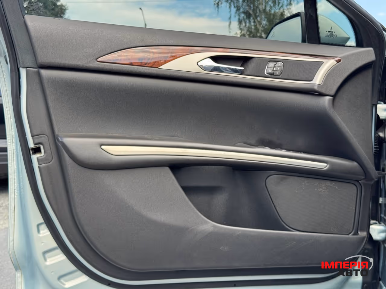 Lincoln MKZ - фото 24