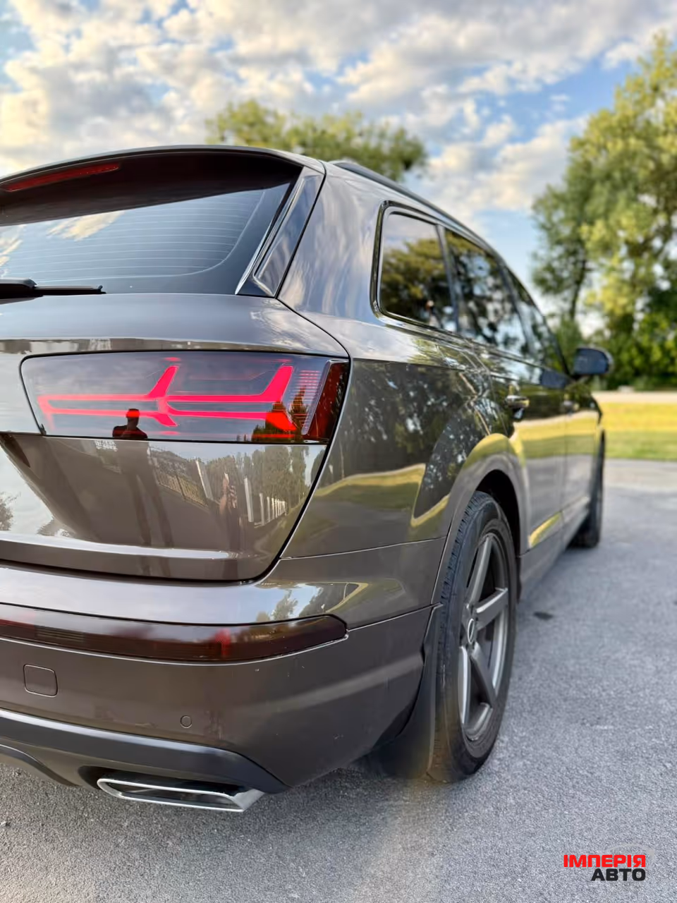 Audi Q7 - фото 3