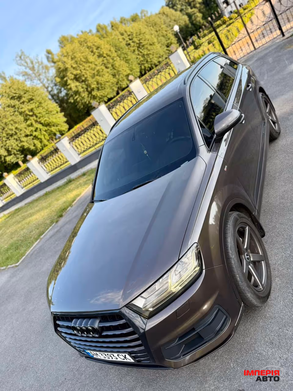 Audi Q7 - фото 10