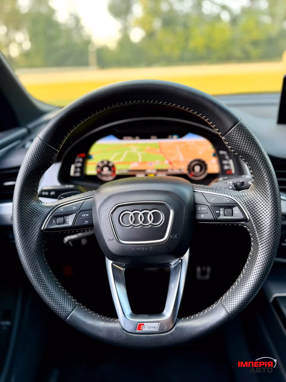 Audi Q7 - фото 26