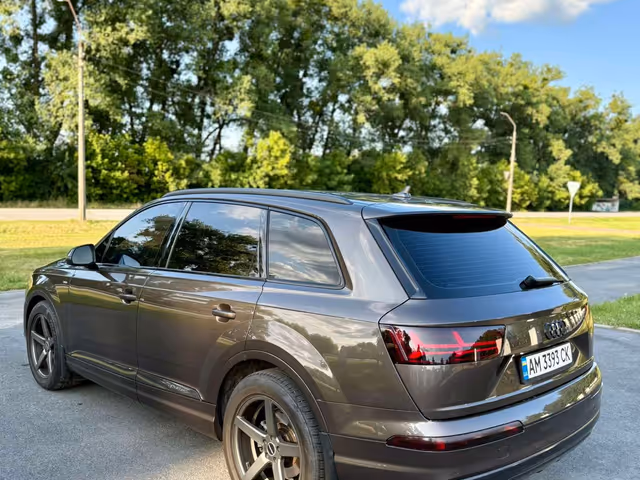 Audi Q7 - зображення 5