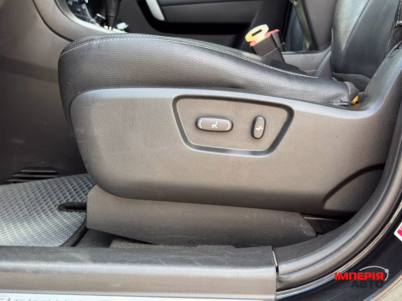 Chevrolet Captiva - фото 28