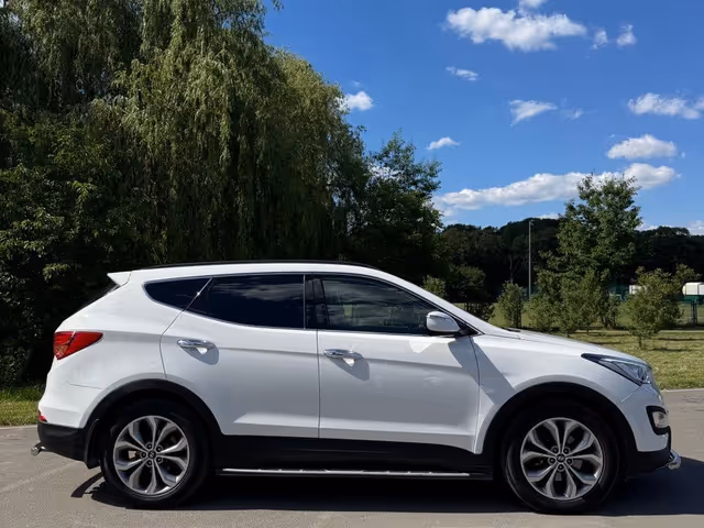 Hyundai Santa Fe - зображення 1
