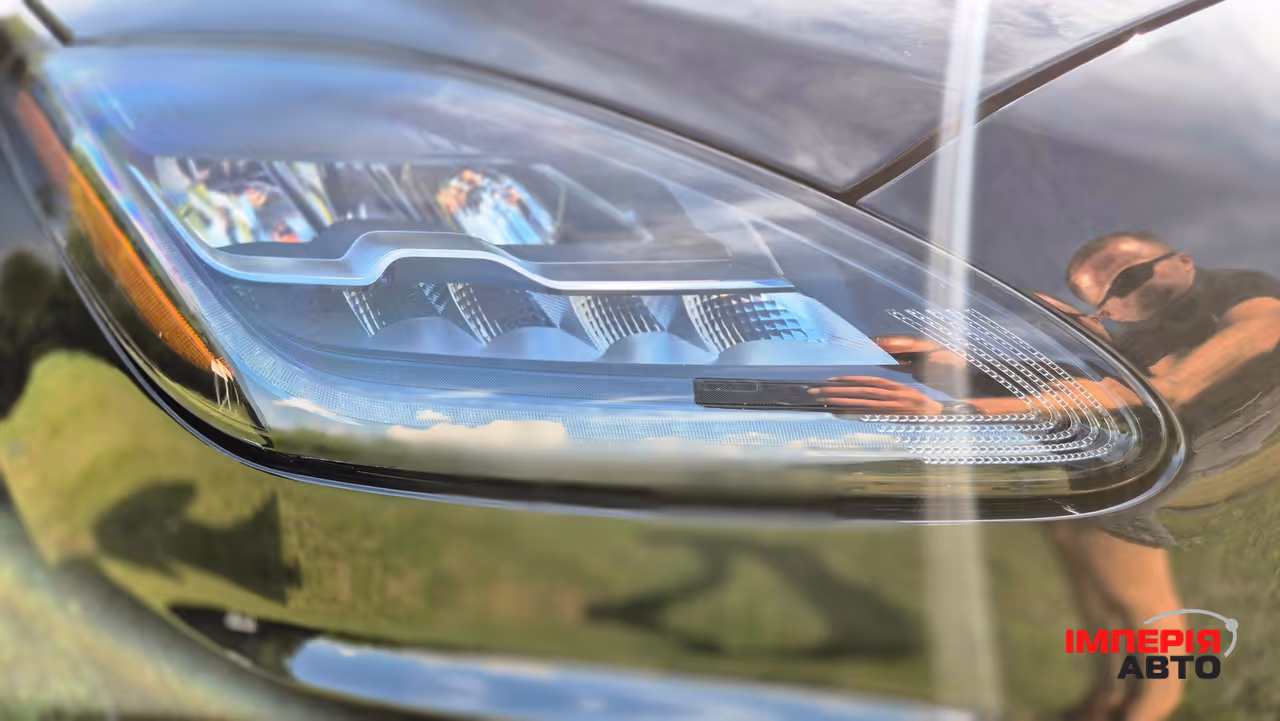 Jaguar E-Pace - фото 26
