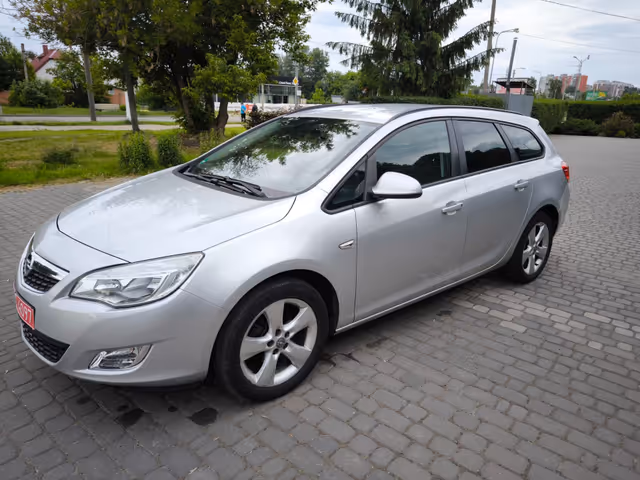 Opel Astra - зображення 1