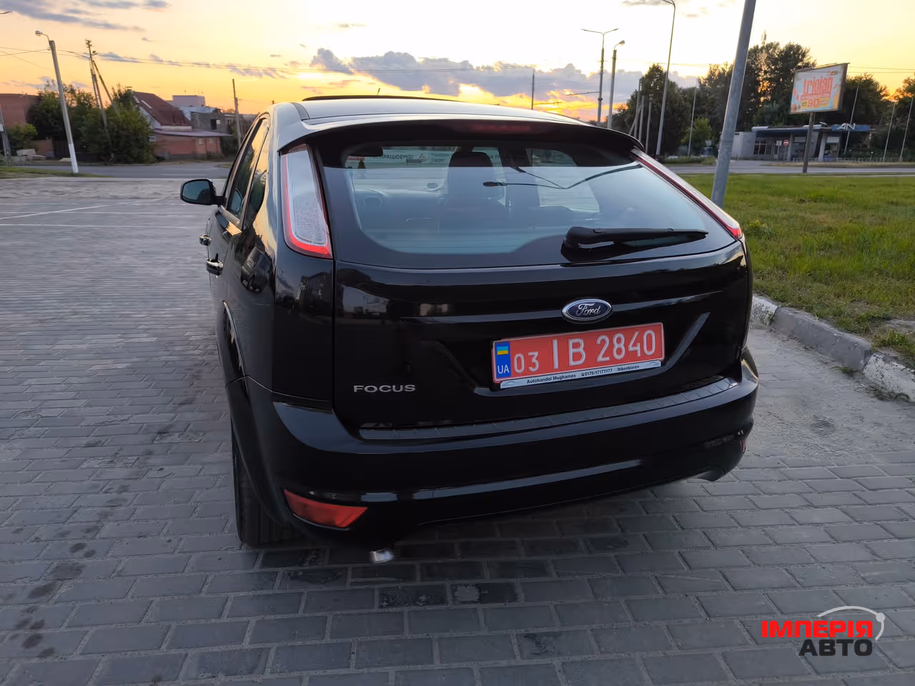 Ford Focus - фото 8