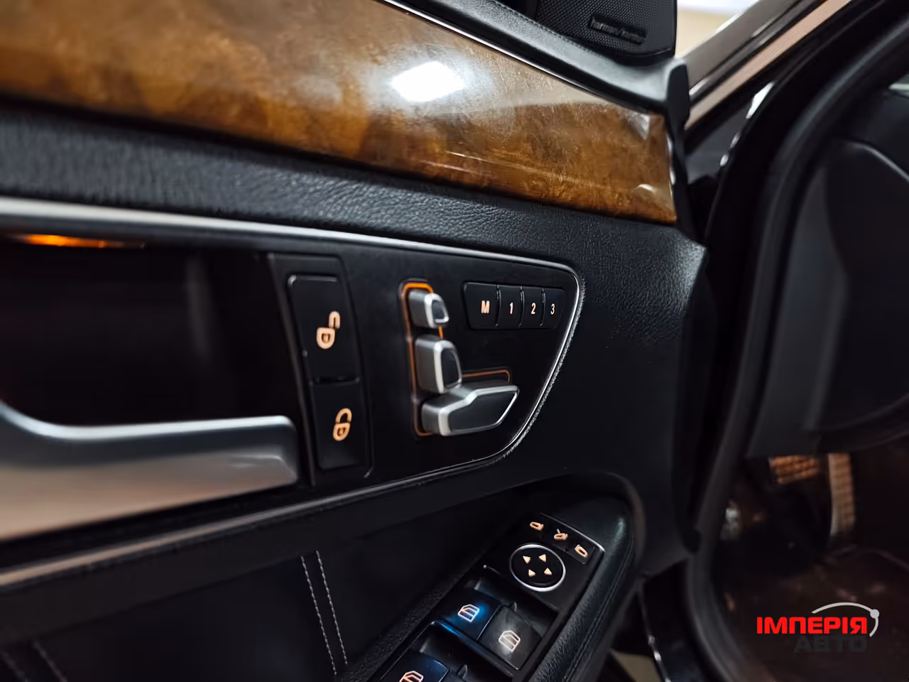 Mercedes-Benz E-Класс - фото 10
