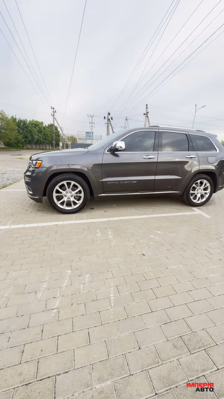 Jeep Grand Cherokee - фото 1