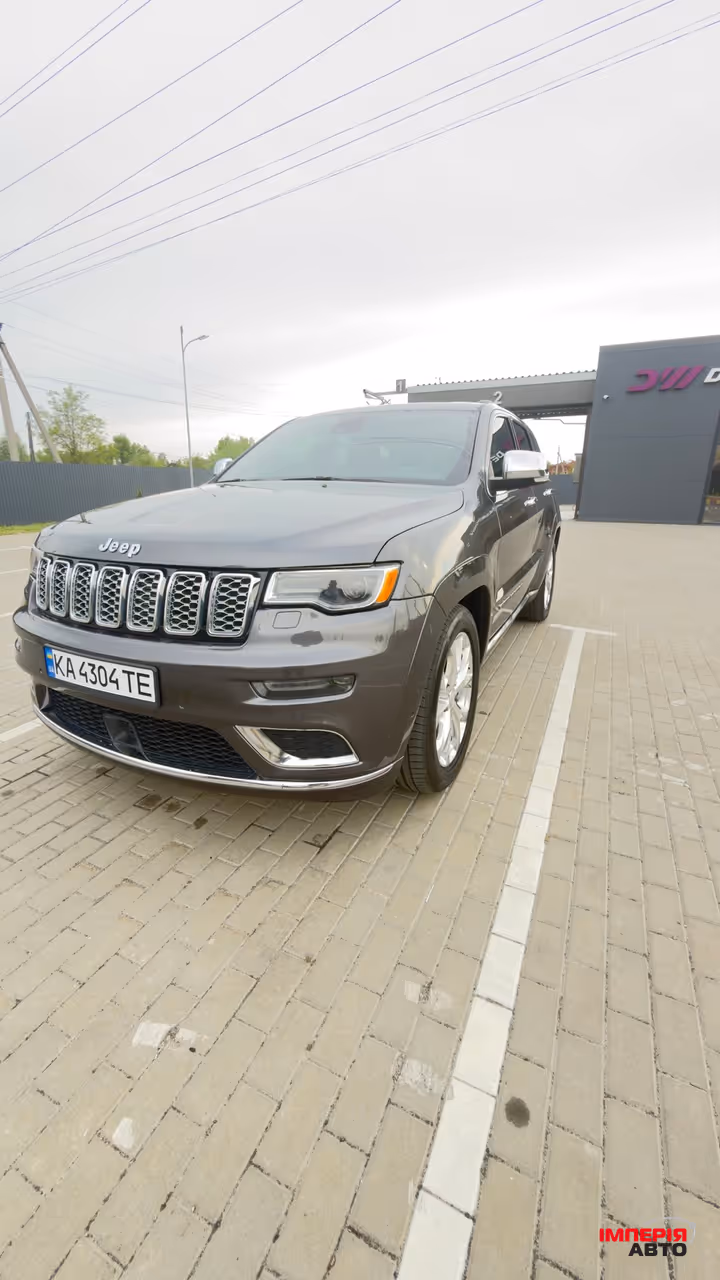 Jeep Grand Cherokee - фото 2