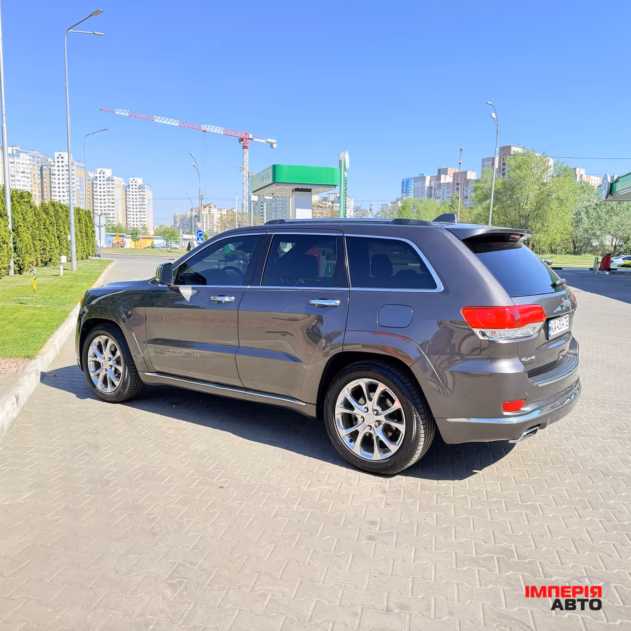 Jeep Grand Cherokee - фото 20