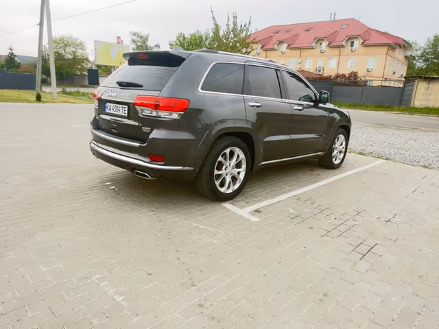 Jeep Grand Cherokee - зображення 3