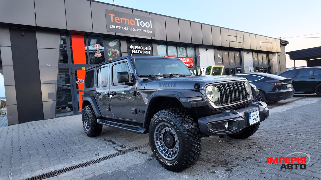 Jeep Wrangler - фото 1