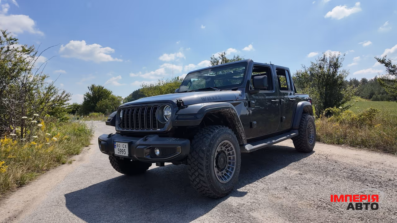 Jeep Wrangler - фото 2