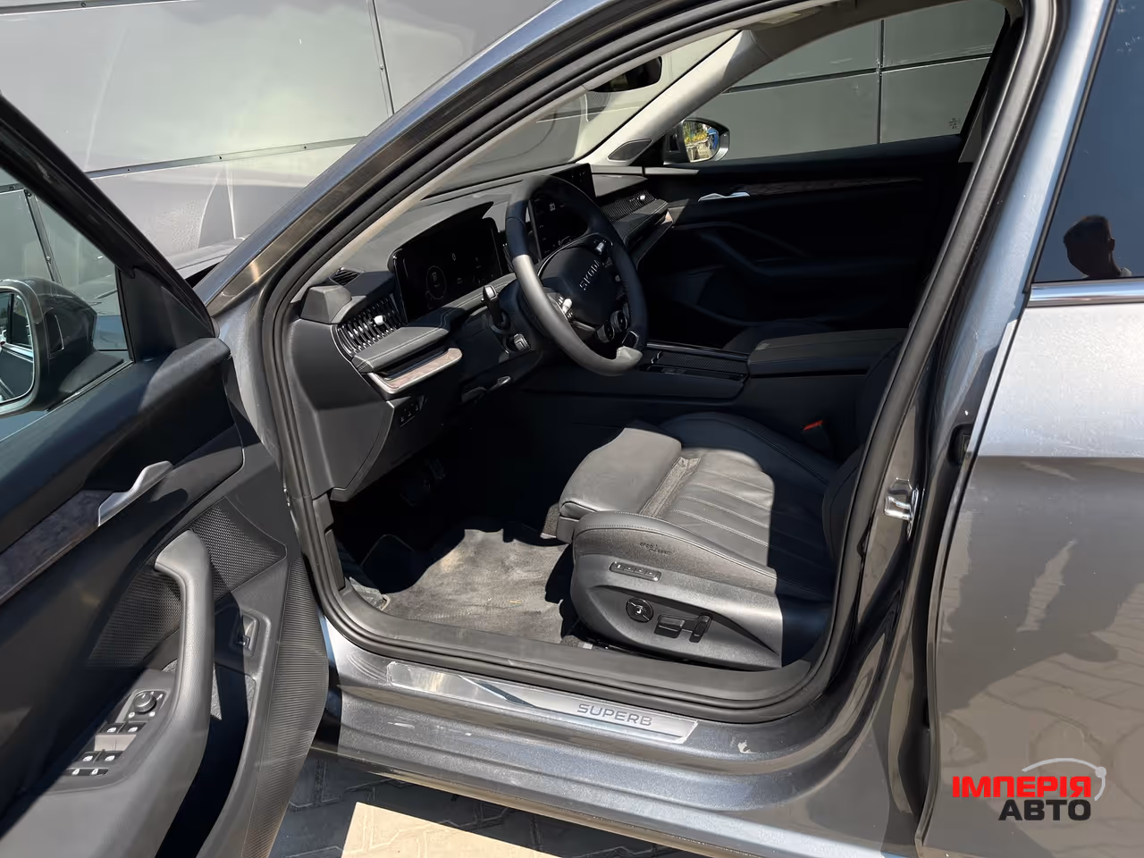 Skoda Superb - фото 16