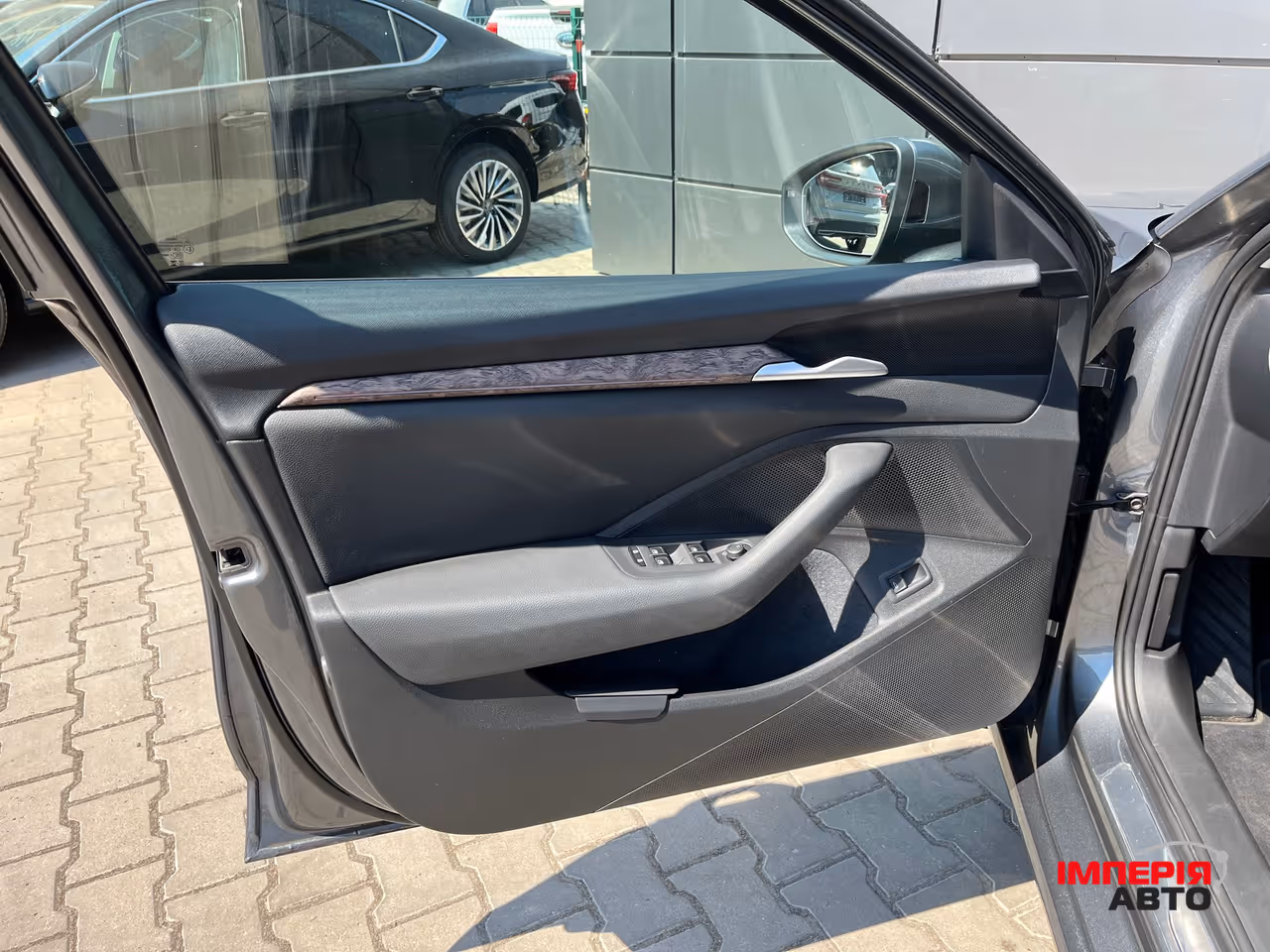 Skoda Superb - фото 15