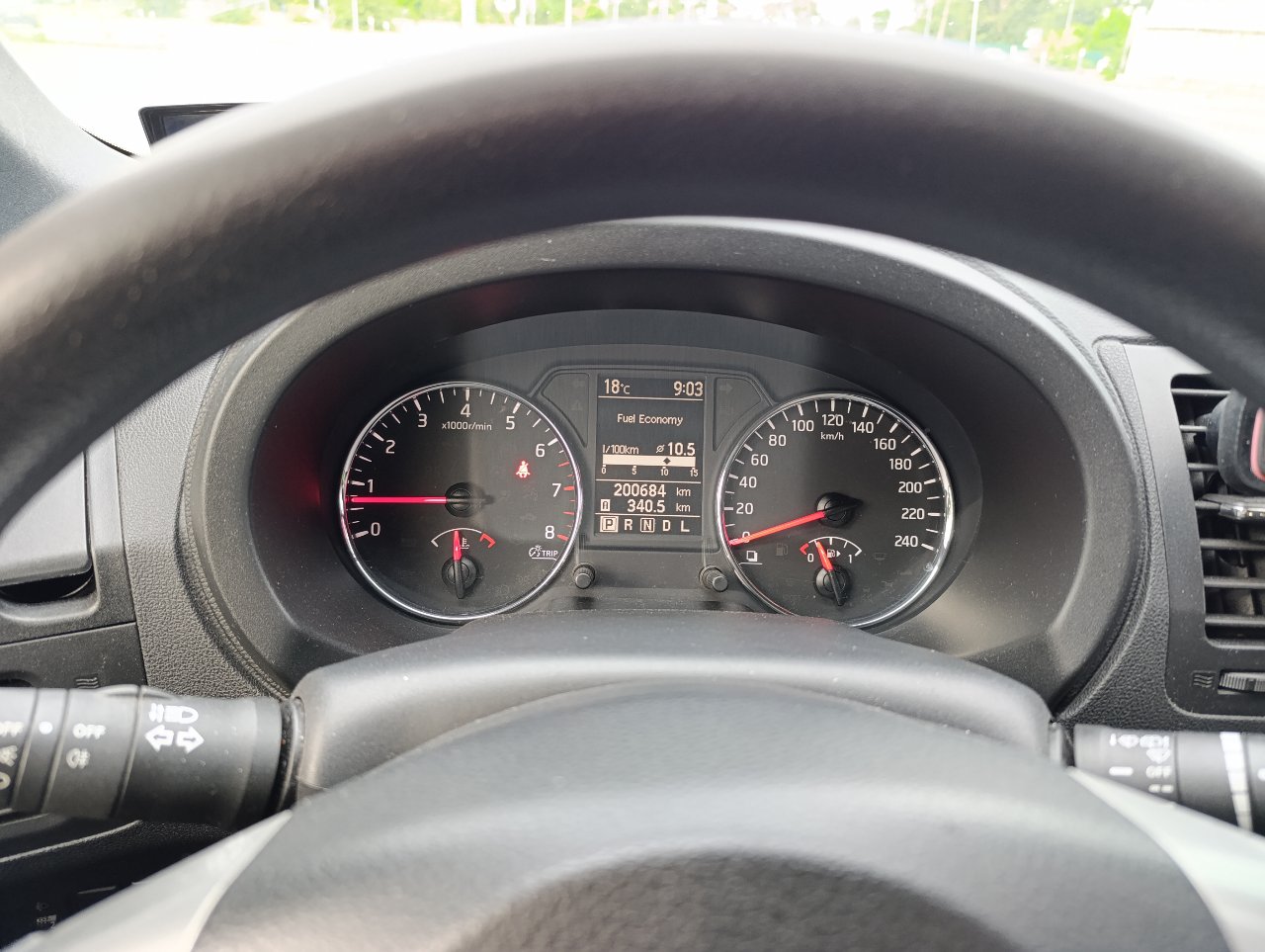 Nissan X-Trail - фото 1