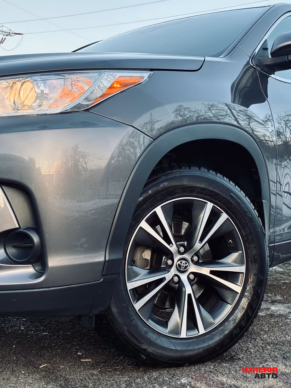 Toyota Highlander - фото 2