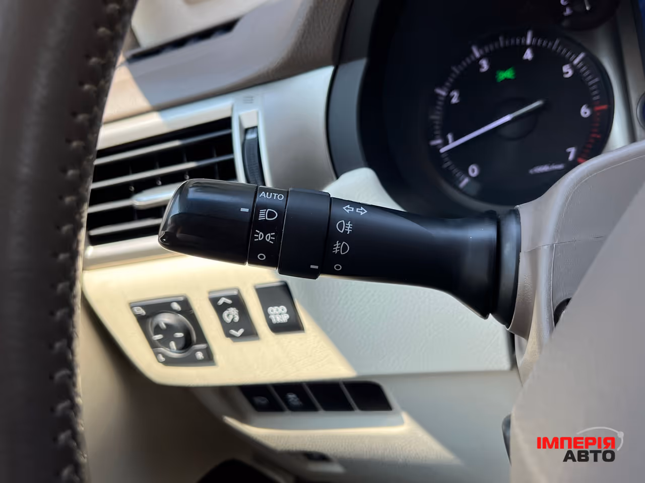 Lexus GX - фото 22
