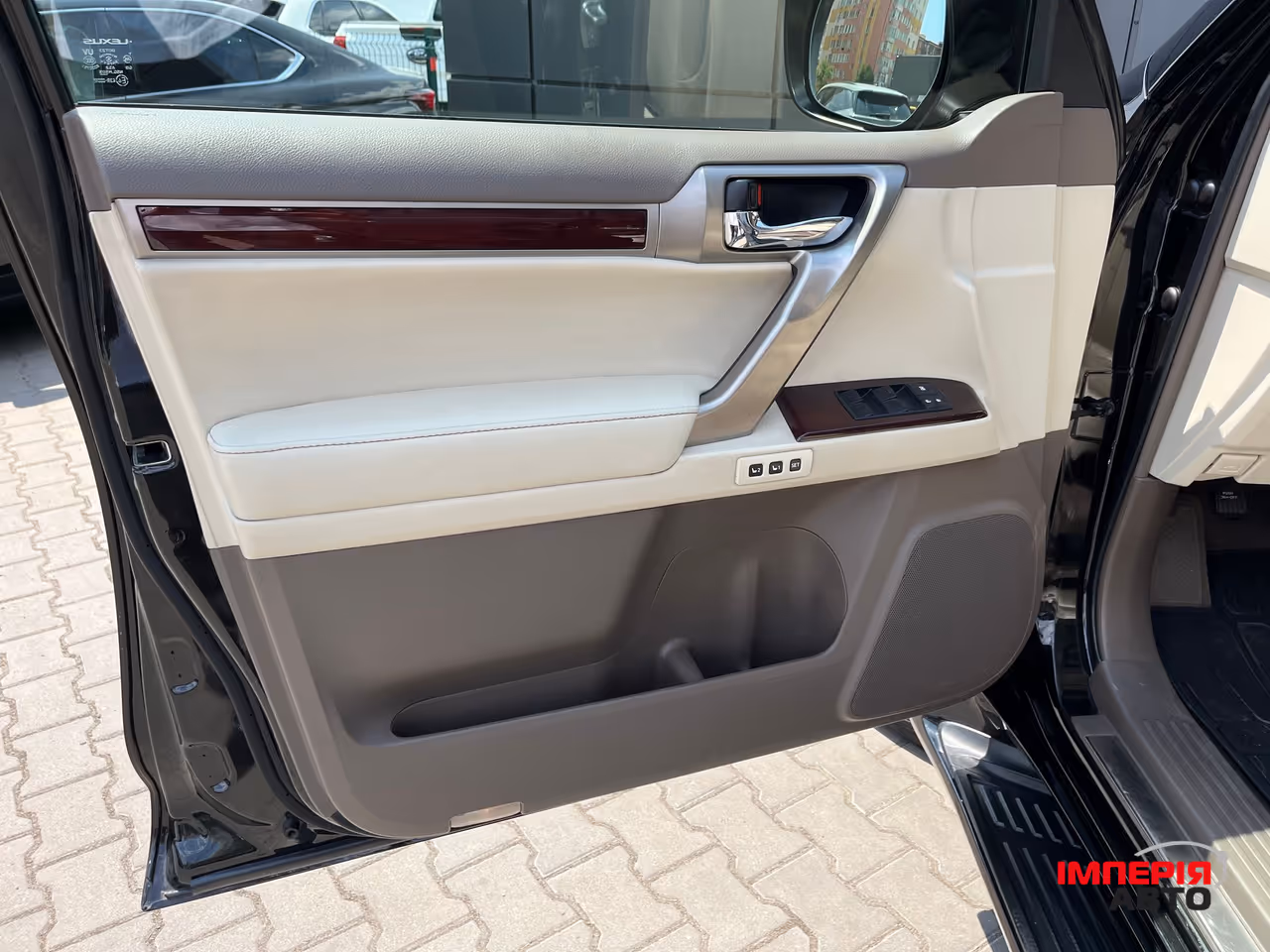 Lexus GX - фото 11