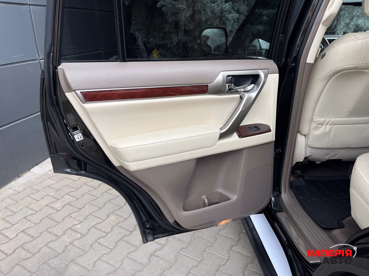 Lexus GX - фото 27