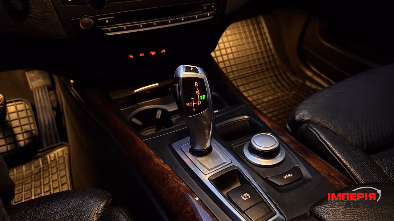BMW X5 - фото 24