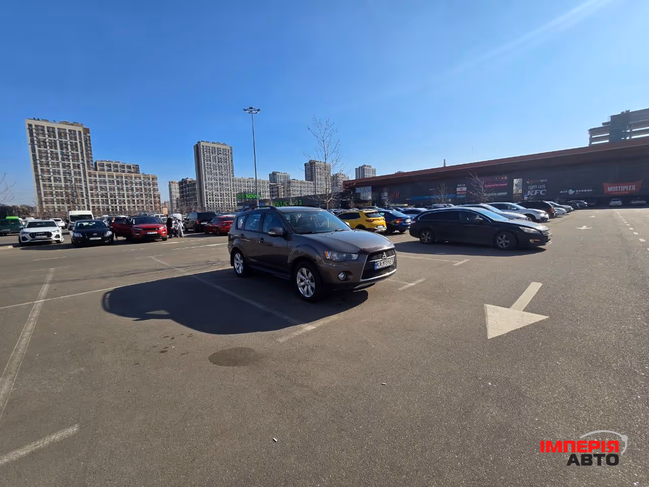 Mitsubishi Outlander - фото 2
